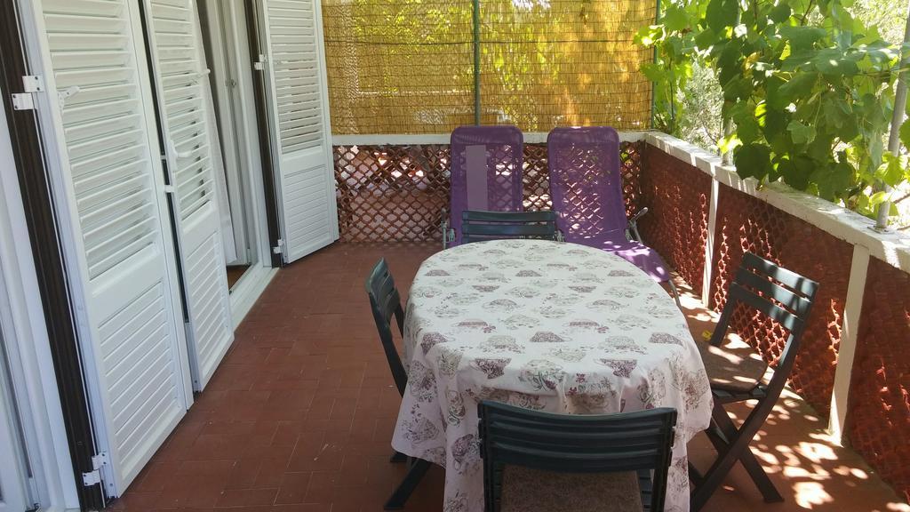 Apartments Bojana Rab سوبيتارسكا دراغا الغرفة الصورة